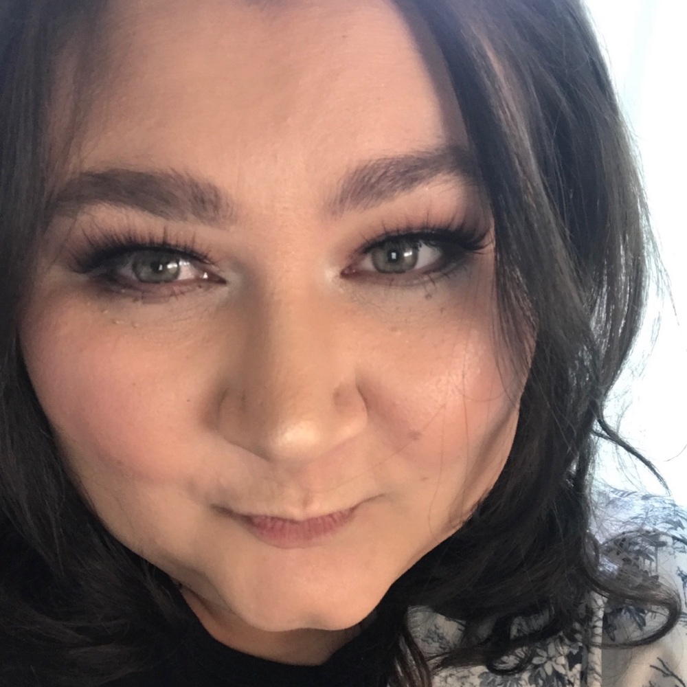 Meet your Posher, Marinella